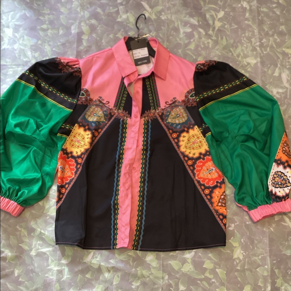 Multi Color Blouse / Puff sleeves